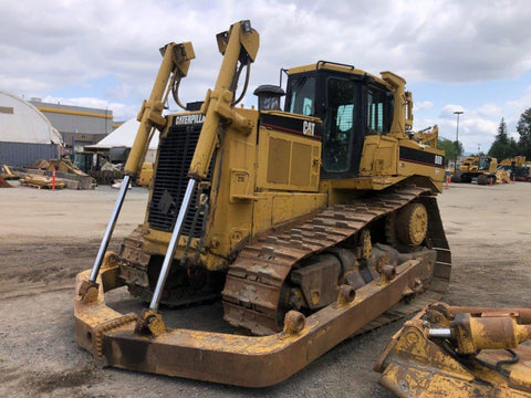 2001 Caterpillar D8R II Dozer