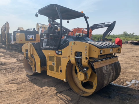 2014 Caterpillar CB54B Vibratory Double Drum Asphalt Compactor