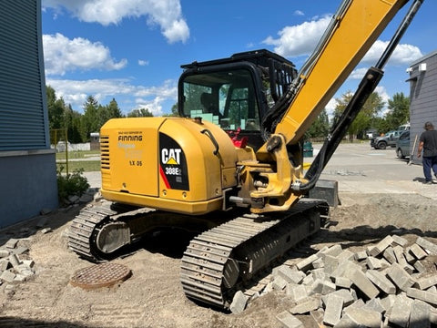 2016 Caterpillar 30800 Excavator