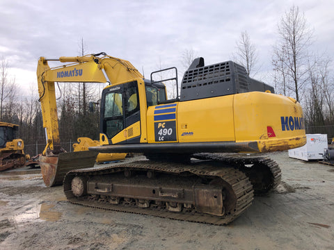 2016 Komatsu PC490LC-11 Excavator