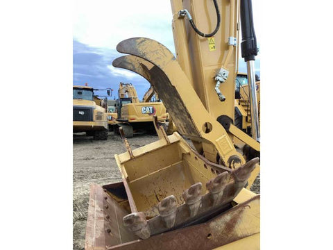 2018 Caterpillar 323-07 Excavator