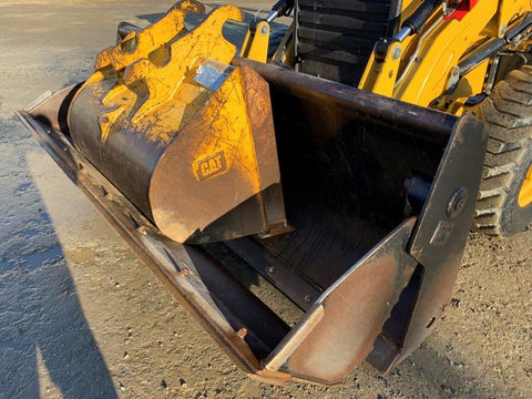 2018 Caterpillar 420F2 Backhoe Loader