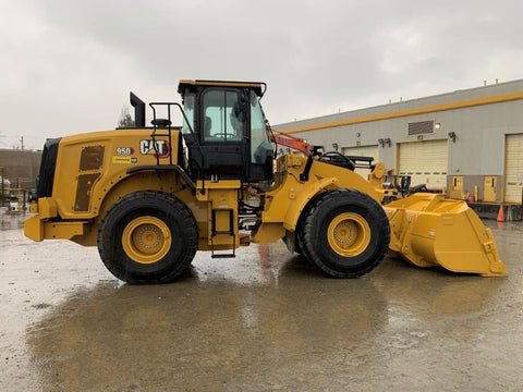 2023 Caterpillar 950 Wheel Loader